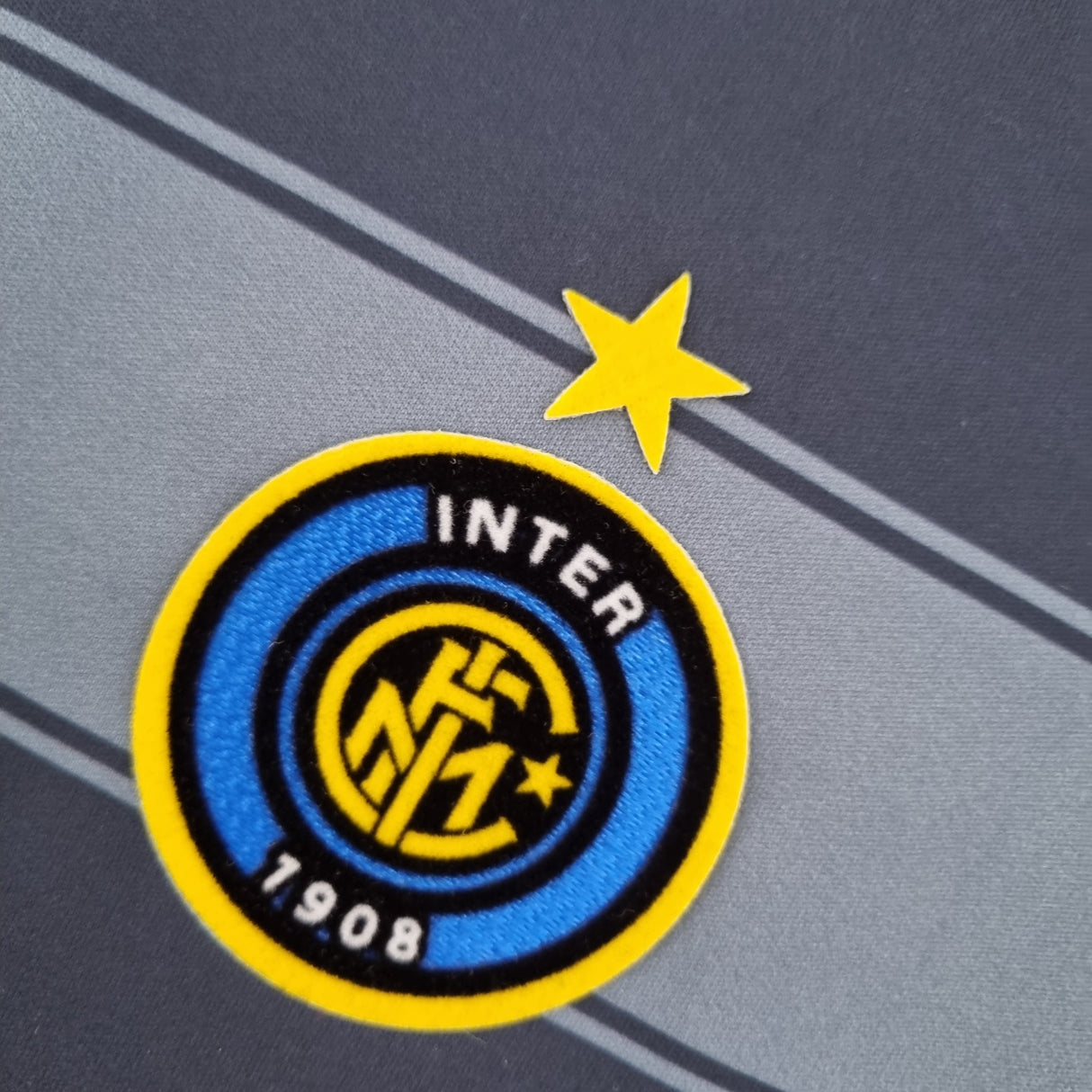 Inter Milan Retro 2004/05 Third Away