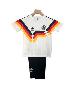 Germany 1990 Kids Home