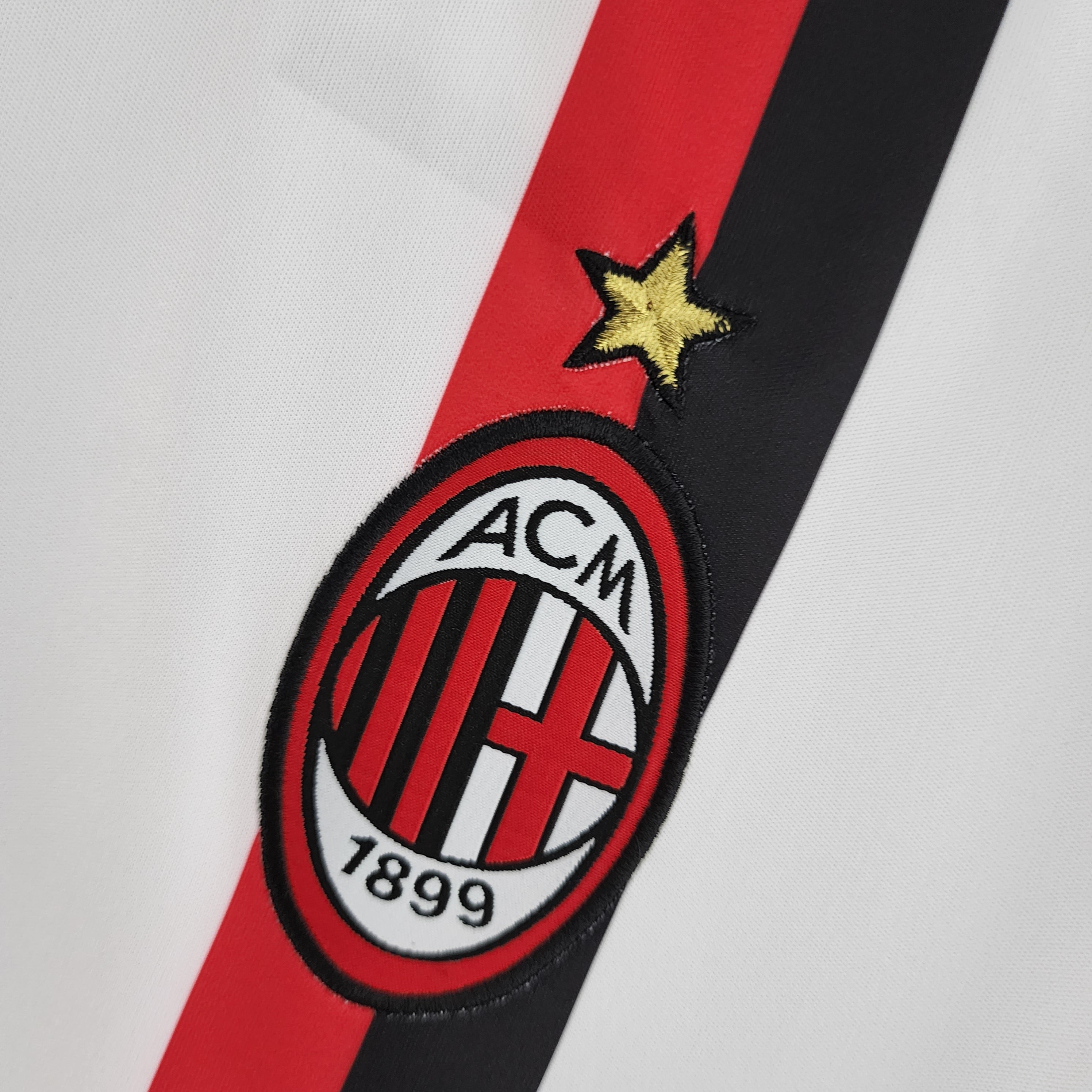 AC Milan Retro 2011/12 Football Tee