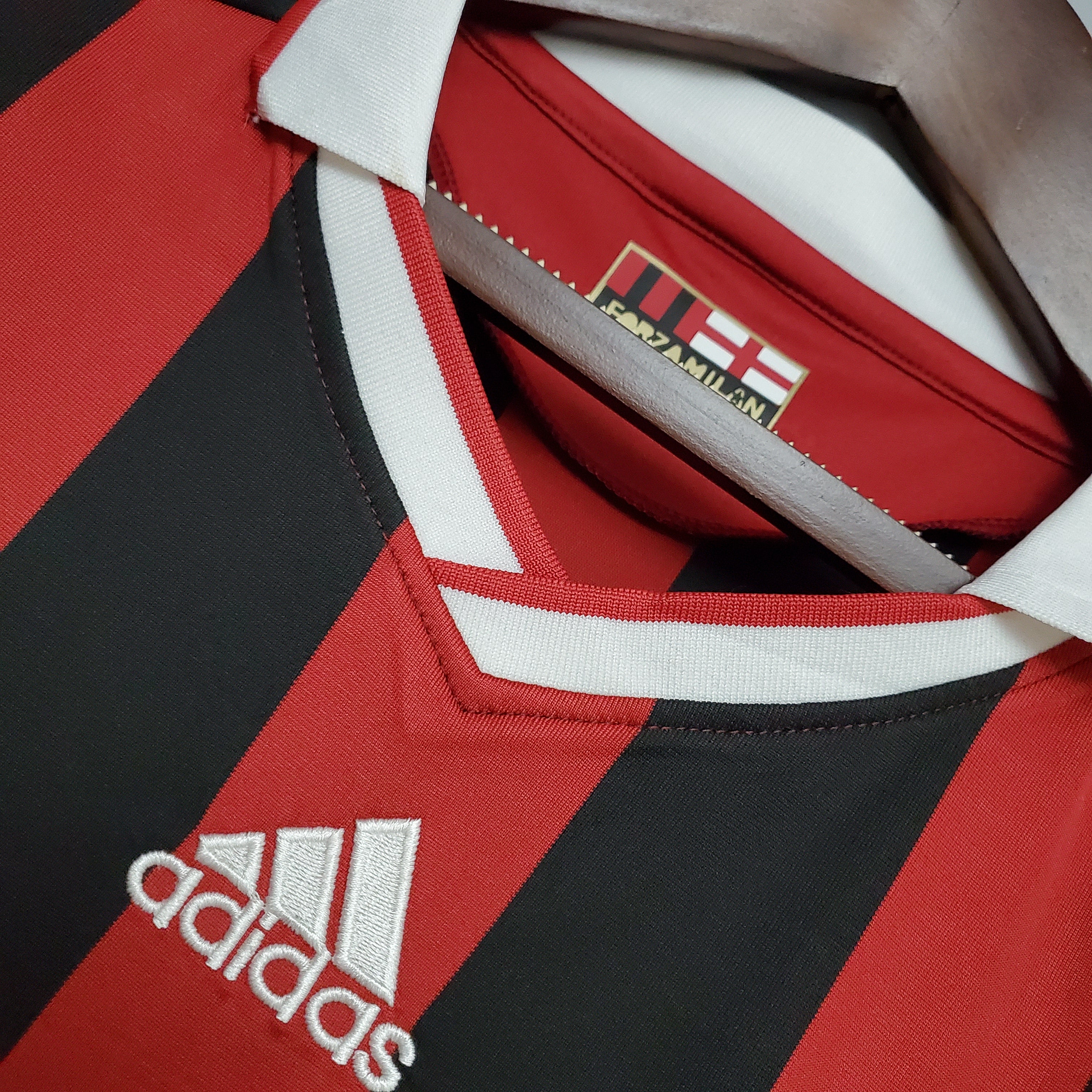 AC Milan Retro 2009/10 T-Shirt